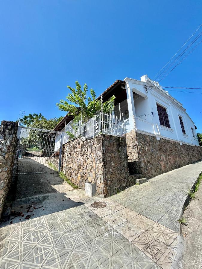 Estudio Ilha Centro Sul Ufsc, Ar Cond, Estac, Varanda, Vista Mar Florianópolis Buitenkant foto