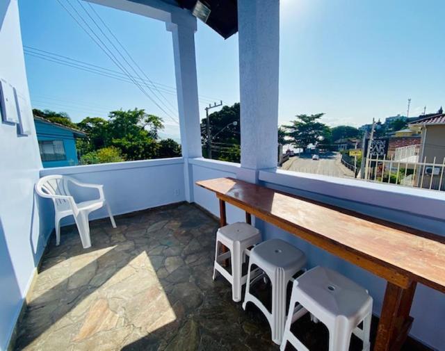 Estudio Ilha Centro Sul Ufsc, Ar Cond, Estac, Varanda, Vista Mar Florianópolis Buitenkant foto